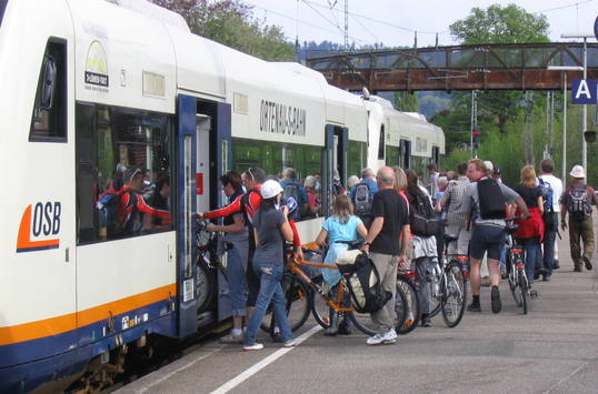 Ortenau-S-Bahn: Beliebt in der Freizeit und ...